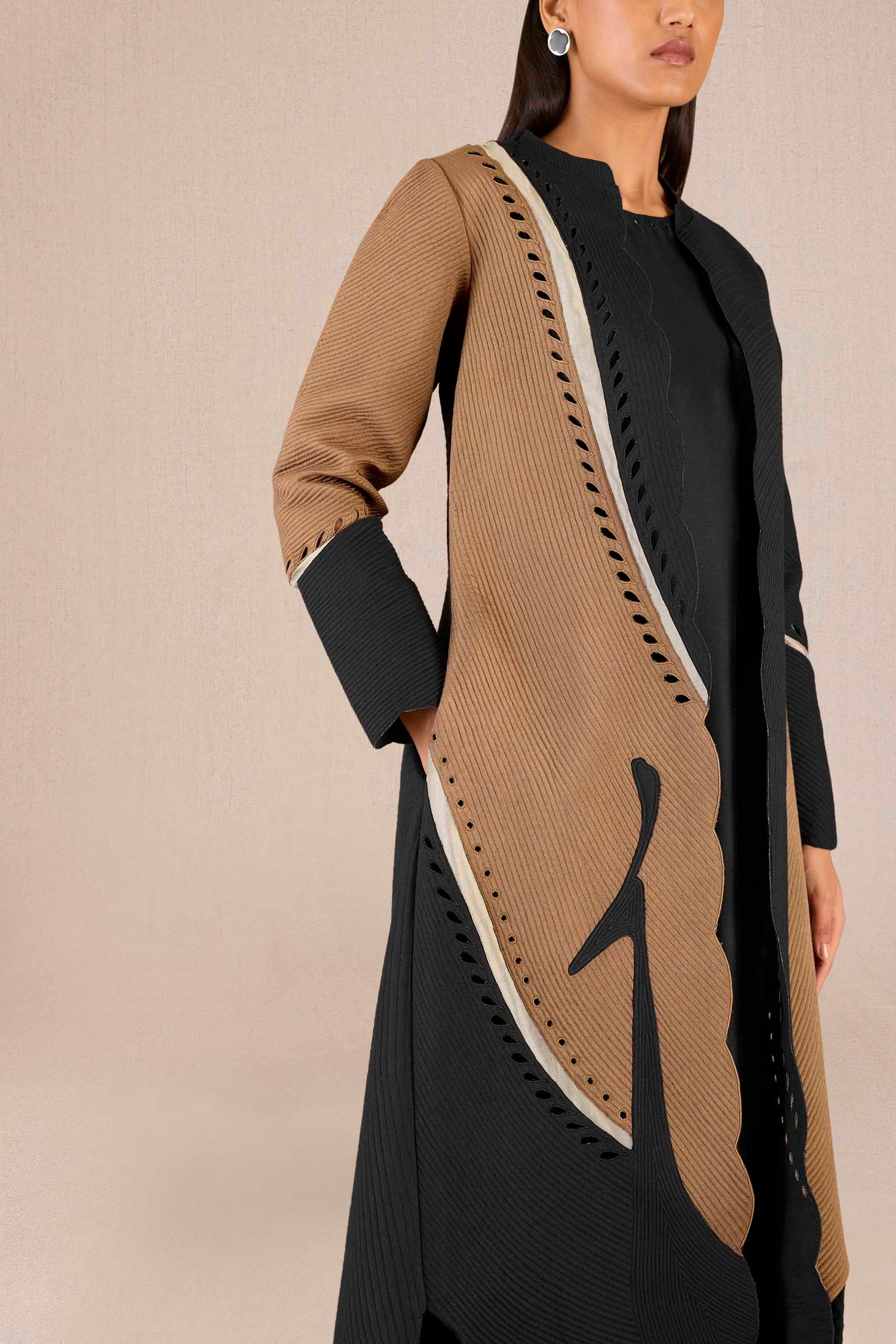 Chanderi Asira Abaya Set – Black