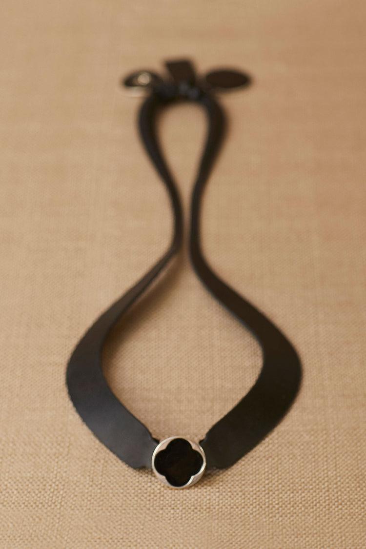Ellie Neck Piece - Black
