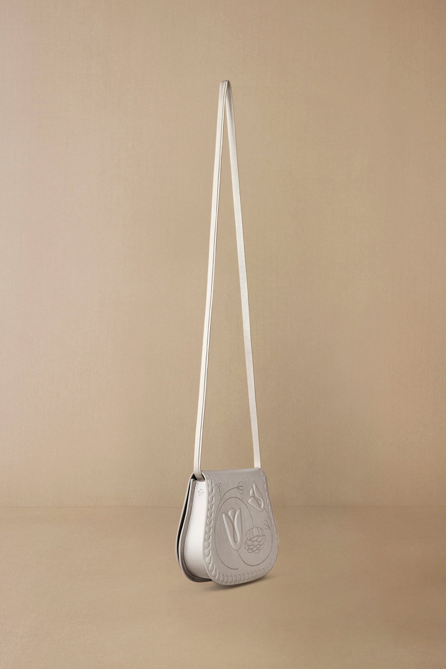 Faux Leather Alaida Sling Bag – Metallics