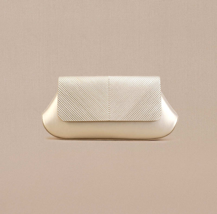 Azra Clutch - Metallic Pearl