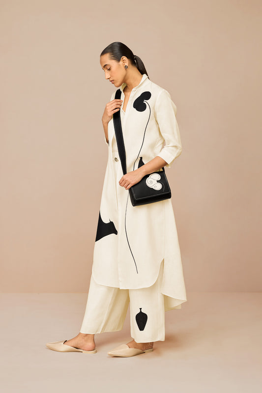 Dilona Sling Bag