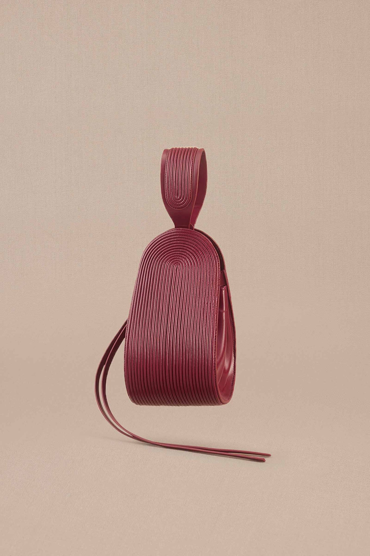 Nesara Bucket Bag - Wine