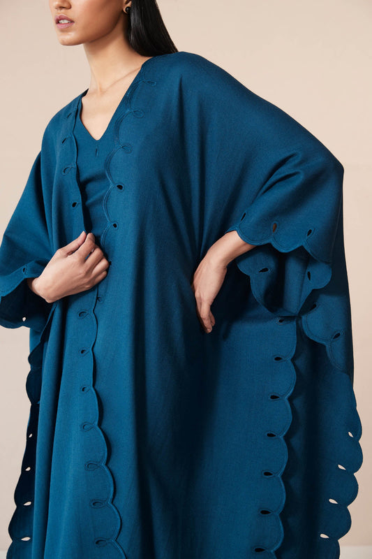 Wool Alea Cape Set – Blue