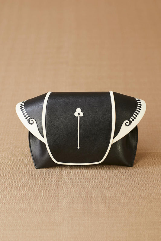 Faux Leather Amina clutch – Black
