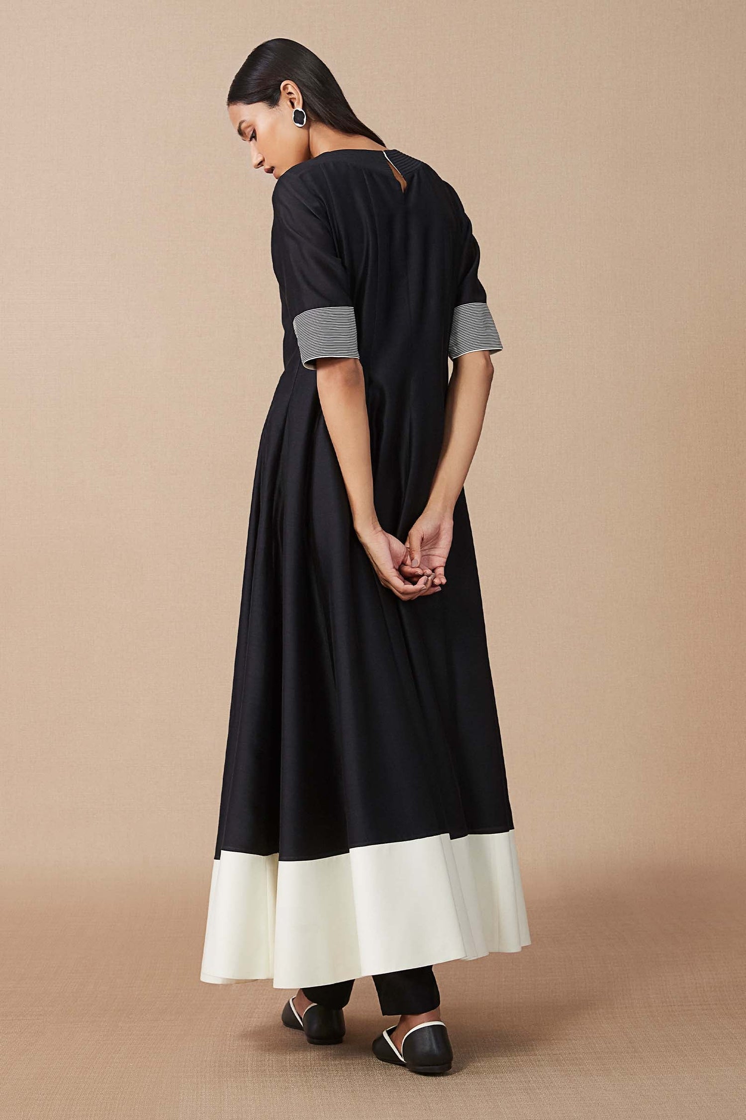  Chanderi Afeesa Anarkali Set – Black