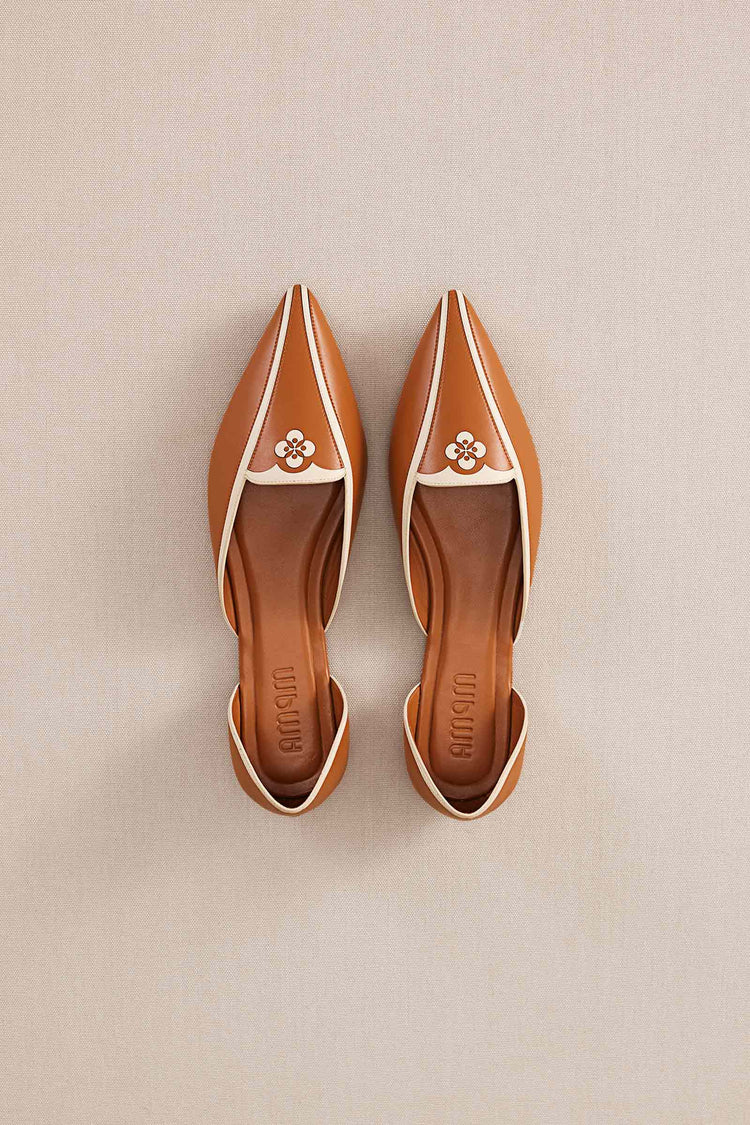 Elena Point Toe Flats - Tan