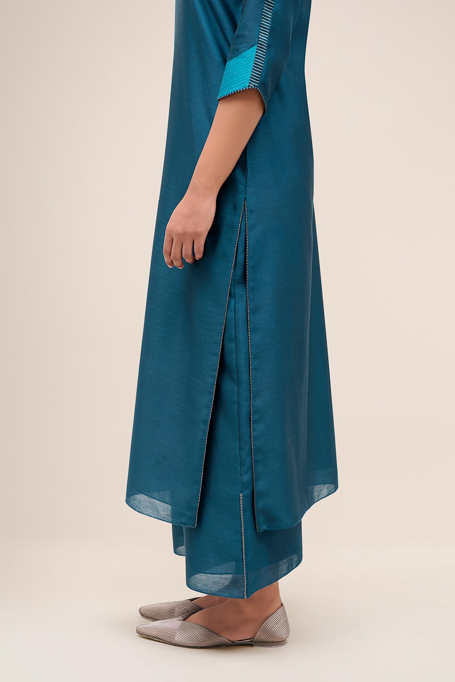  Chanderi Safira Kurta Set – Blue