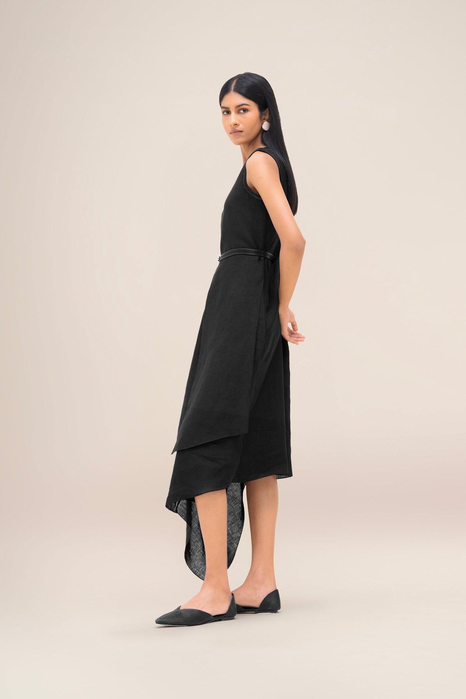  Linen Dove Dress – Black