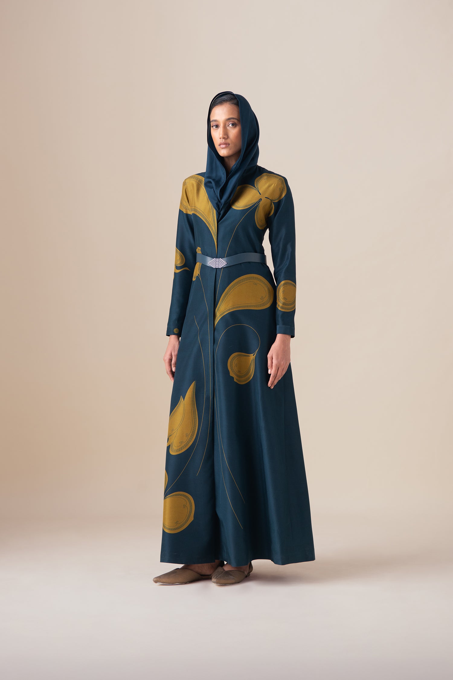  Habutai Saeeda Abaya Set – Blue